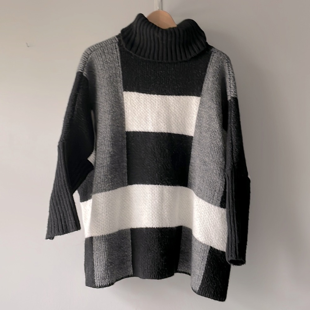 Knit patchwork sweater, M